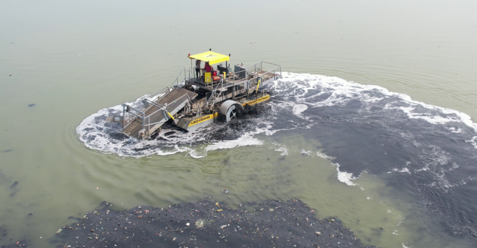 Floating Trash Removal, Aquatic Weed Harvester